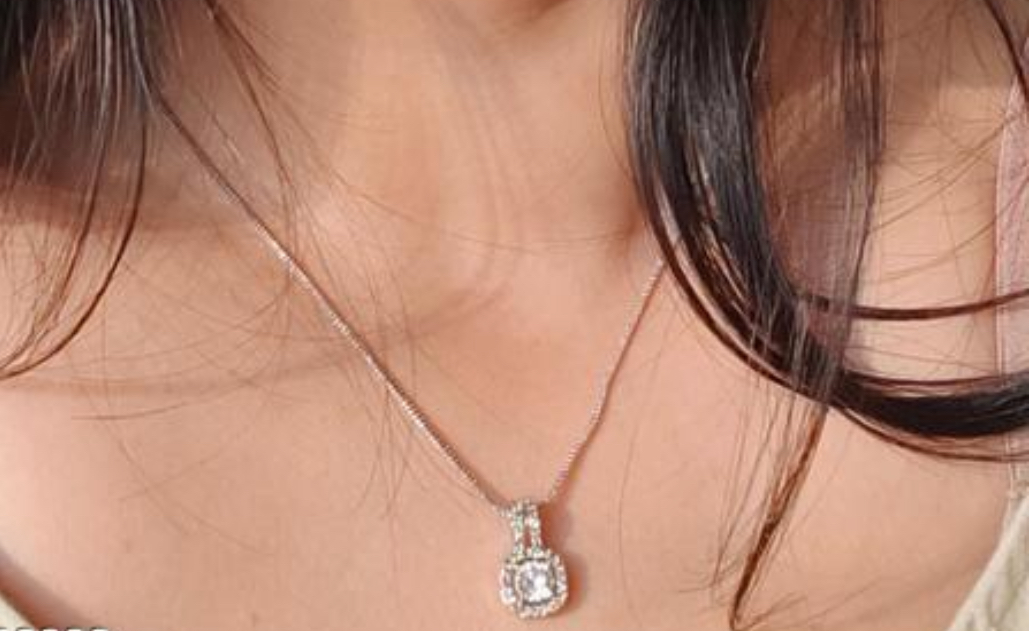 IMG_9863 Crystal bloom Pendant